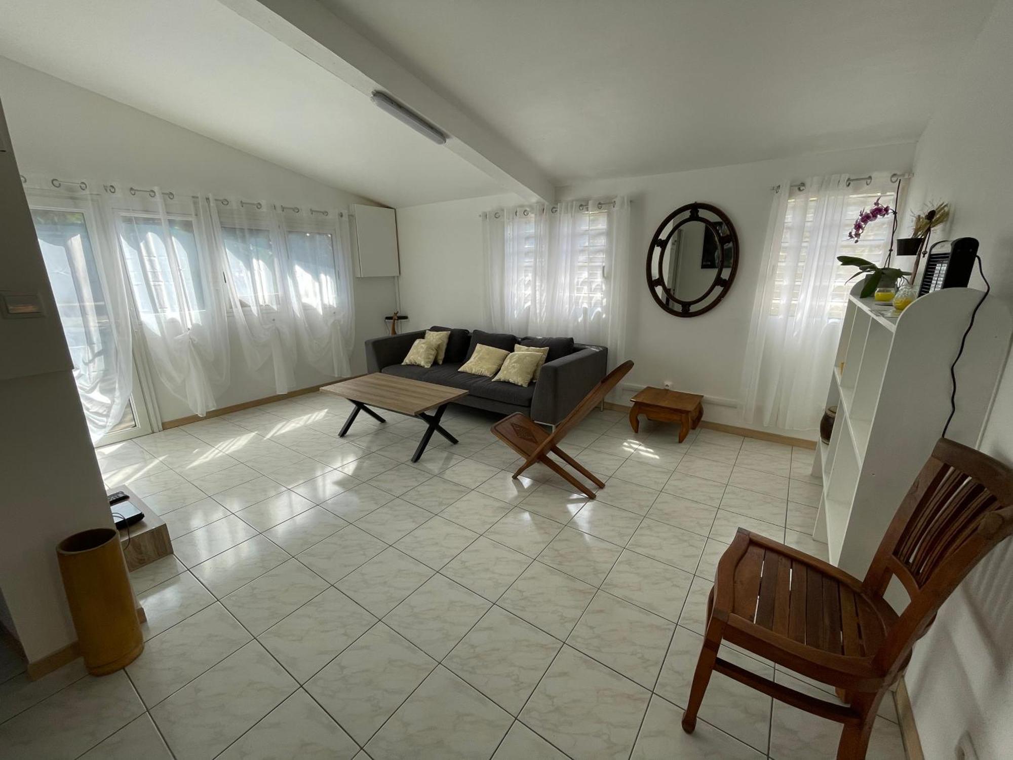Casa Valencia, Proche De Toutes Commodites Saint Pierre Exterior photo